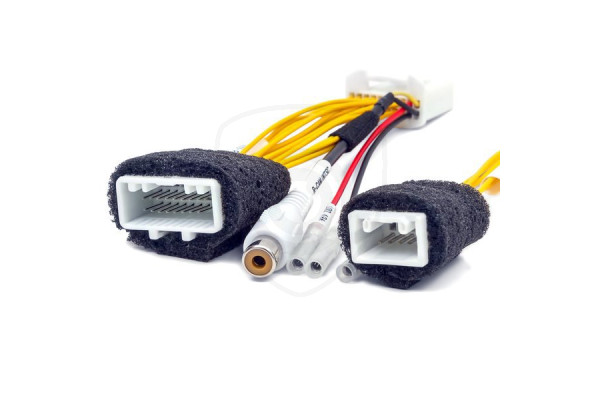 Adapter kablowy do podłączenia kamery cofania do monitora Toyota GEN5 / GEN6