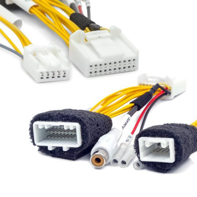 Adapter do podłączenia kamery cofania do monitora Toyota GEN5 / GEN6