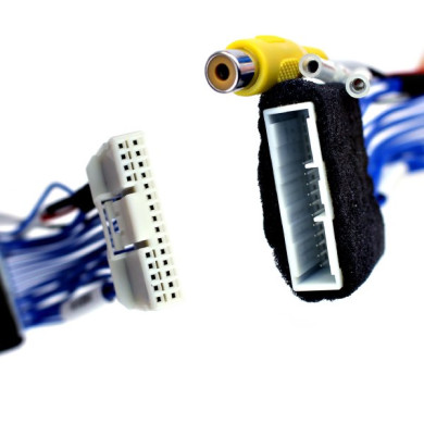 Adapter do podłączenia kamery cofania do monitora Toyota MFD GEN5 i GEN6 z nawigacją