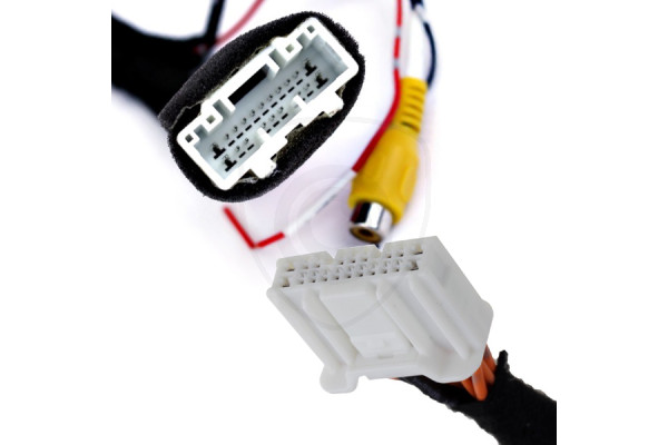 Adapter do kamery cofania do Mazda 3 Hatchback 2013 - 2018