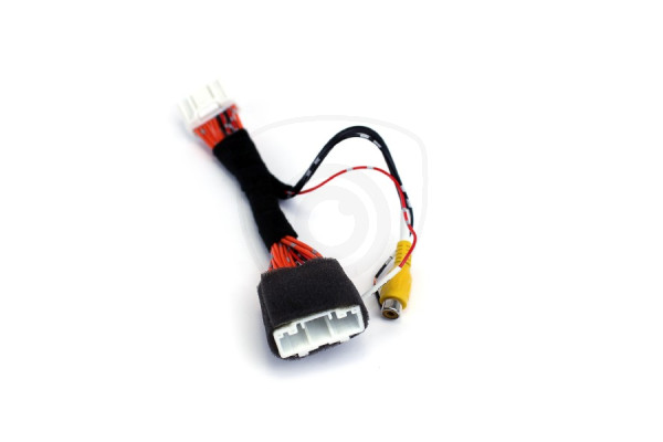 Adapter do kamery cofania do Mazda 3 Hatchback 2013 - 2018