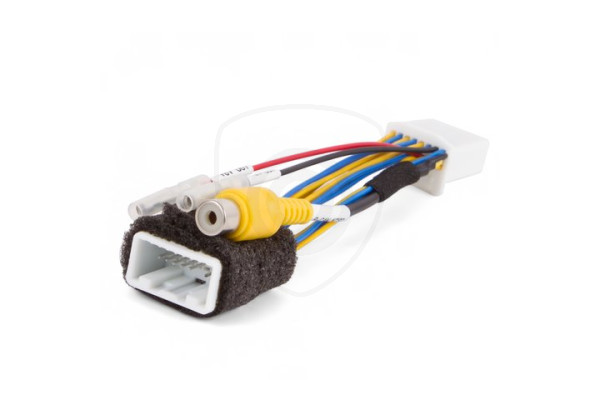 Adapter „Video in Motion” do podłączenia kamery cofania do monitora Toyota Touch