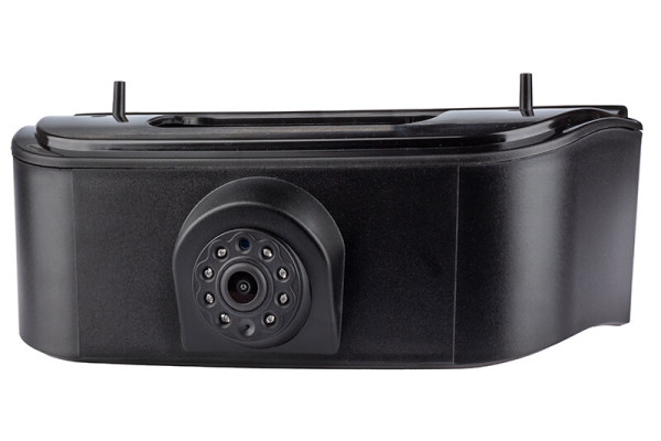 Kamera cofania Nissan NV200 w świetle stop