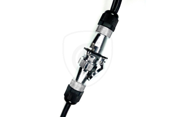 Elastyczny adapter 4-PIN do połączenia kamer z przyczepą lub naczepą