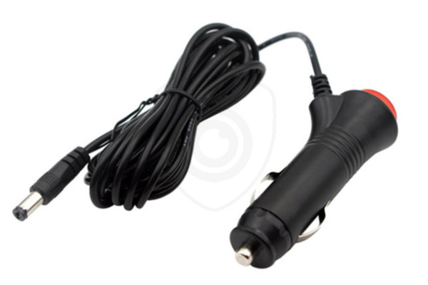 Kabel zasilający z gniazda zapalniczki samochodowej