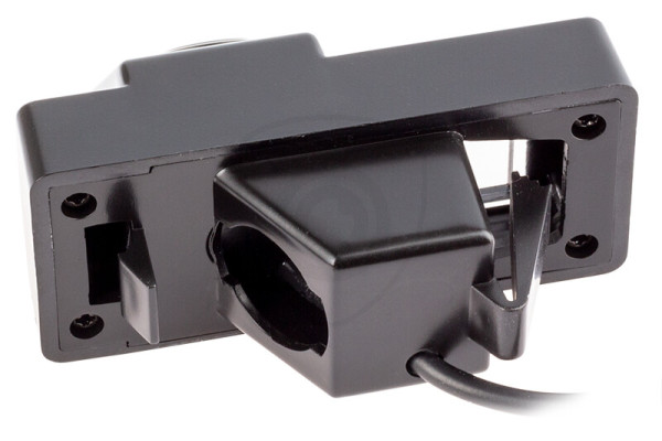 Kamera cofania Toyota Land Cruiser 100, Land Cruiser 120, Land Cruiser 200 z wysokiej jakości optyką i dynamicznymi liniami pomocniczymi