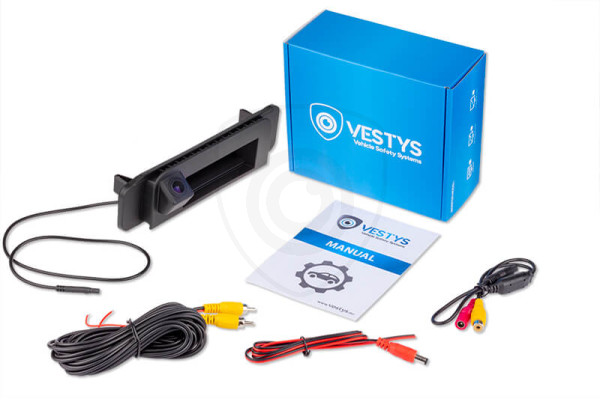 Kamera cofania Mercedes-Benz CLA (C117) i C (W205) w klamce bagażnika