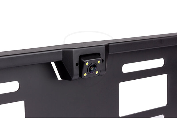 Kamera cofania w uchwycie tablicy rejestracyjnej