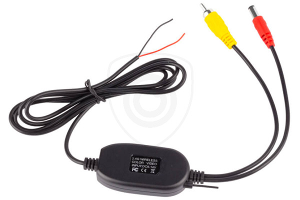 Bezprzewodowy zestaw WiFi do połączenia kamery cofania z monitorem bez prowadzenia przewodów