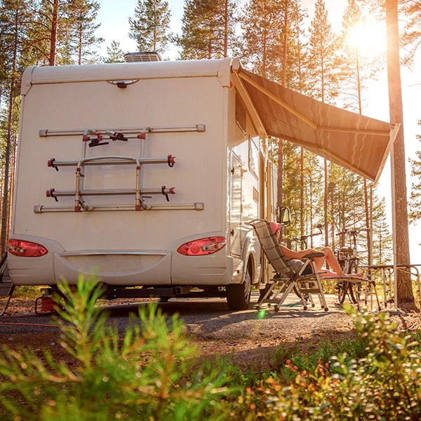 Kamera cofania kamper